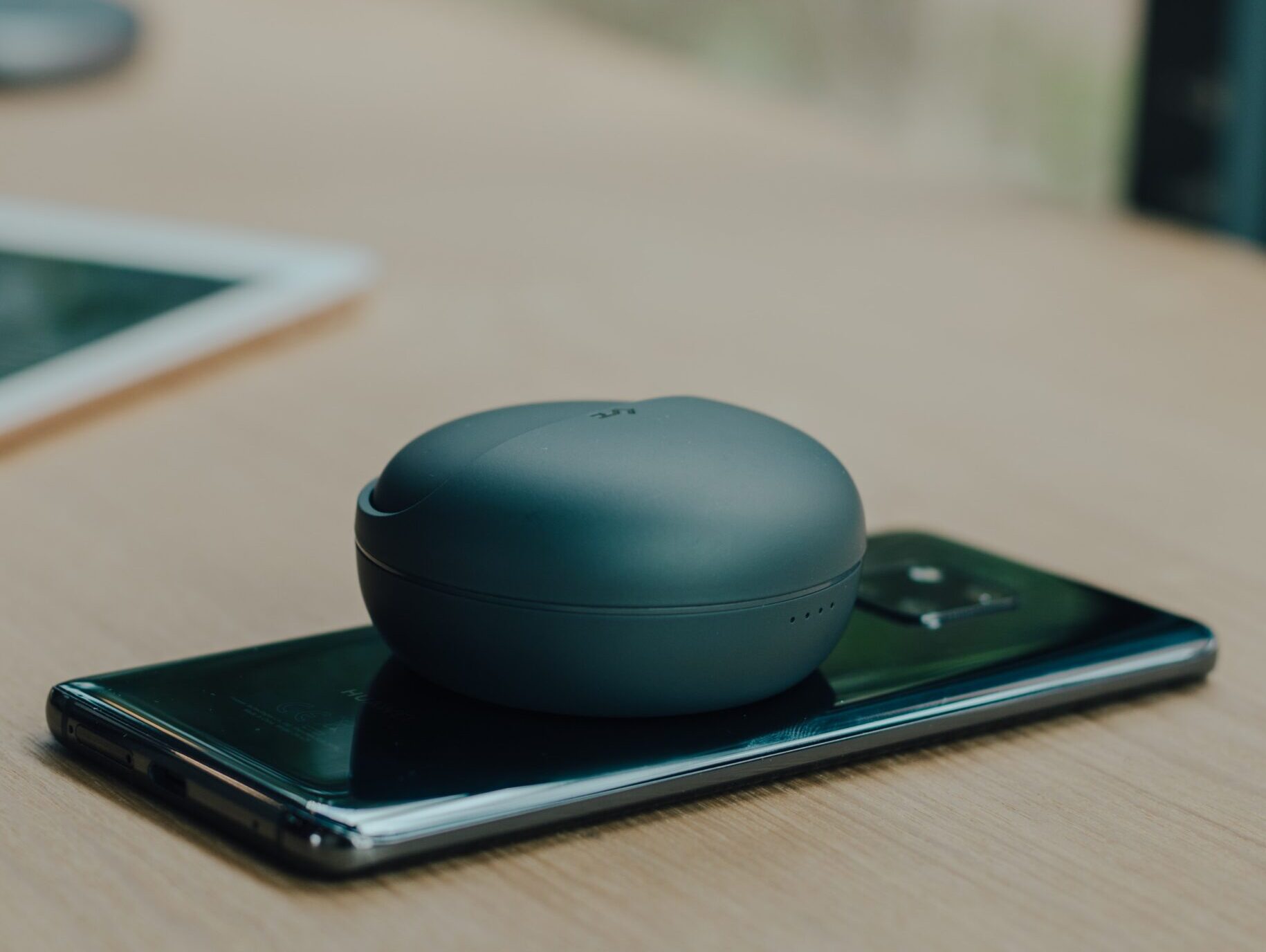 Bluetoothイヤホンの音が大きすぎる はちたまブログ